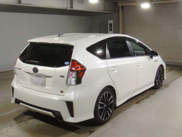 TOYOTA PRIUS ALPHA 2019