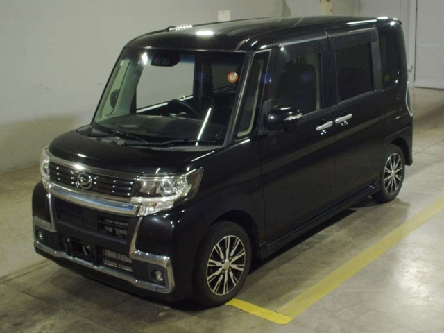 DAIHATSU TANTO 2017
