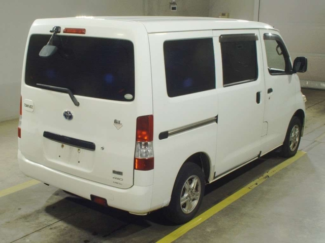 TOYOTA TOWN ACE VAN 2011