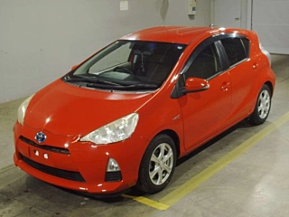 TOYOTA AQUA 2012
