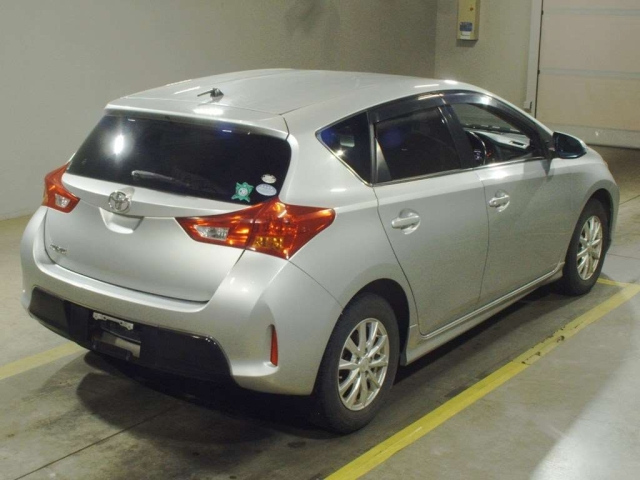 TOYOTA AURIS 2014