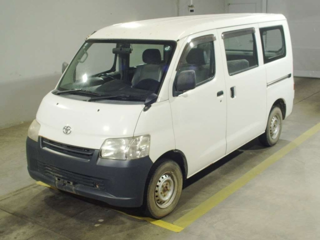 TOYOTA TOWN ACE VAN 2014