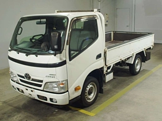 TOYOTA DYNA 2016