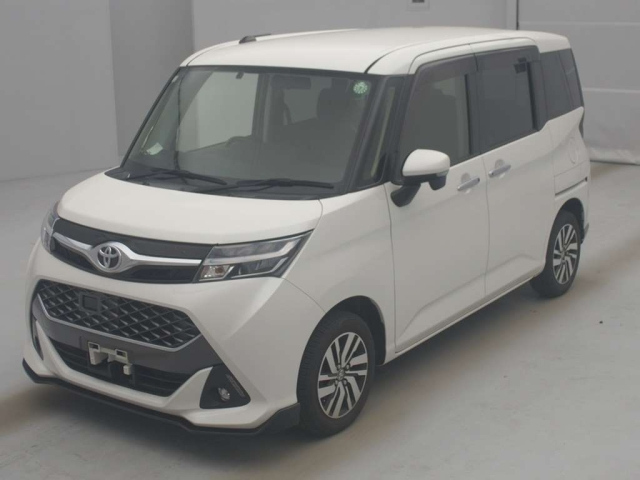 TOYOTA TANK 2016
