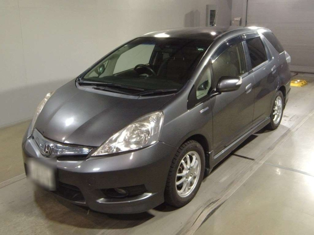 HONDA FIT SHUTTLE 2013