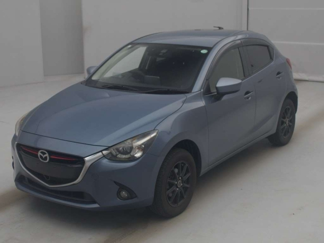 MAZDA DEMIO 2015