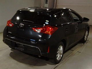 TOYOTA AURIS 2013