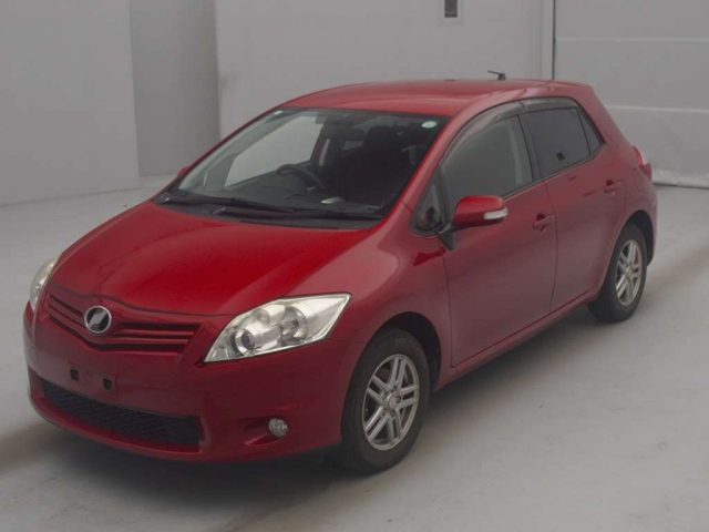 TOYOTA AURIS 2010