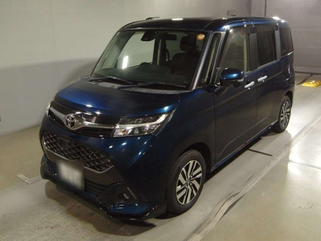TOYOTA TANK 2018