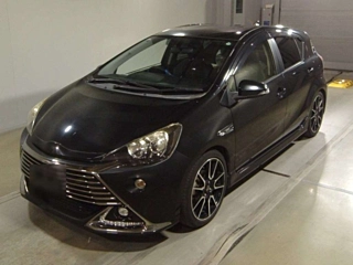TOYOTA AQUA 2014