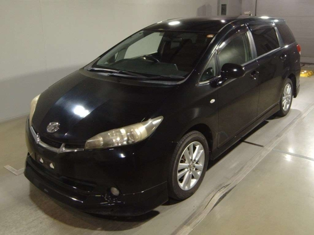 TOYOTA WISH 2010