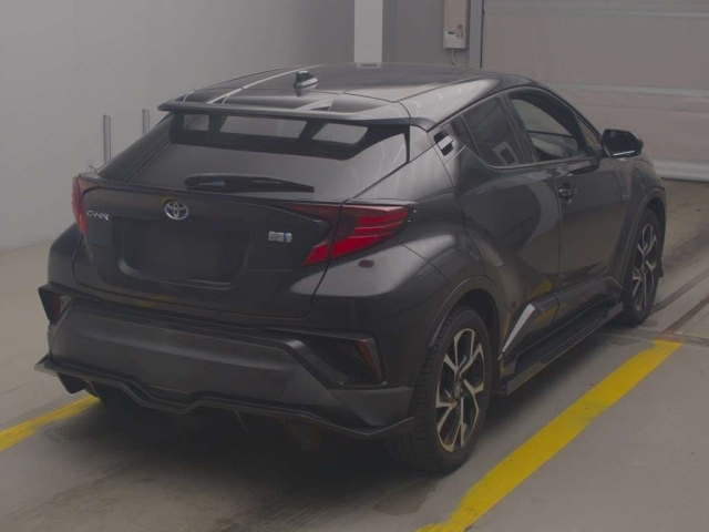 TOYOTA C-HR 2020