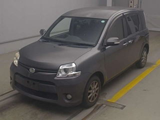 TOYOTA SIENTA 2012