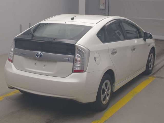 TOYOTA PRIUS PHV 2012