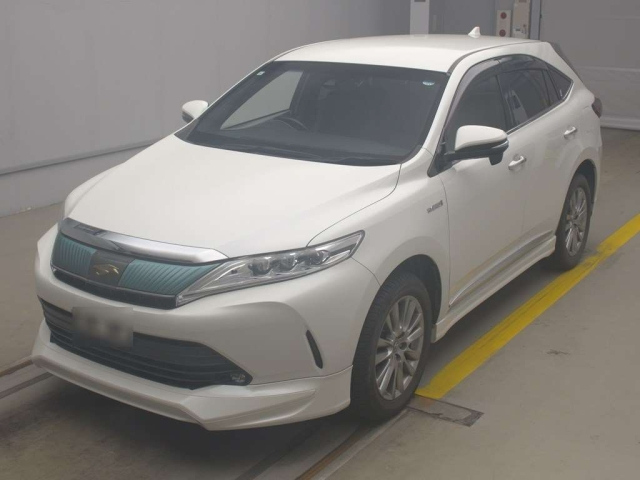 TOYOTA HARRIER 2017