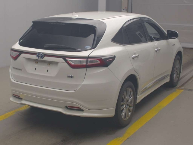 TOYOTA HARRIER 2017