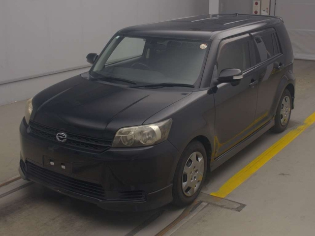 TOYOTA COROLLA RUMION 2013