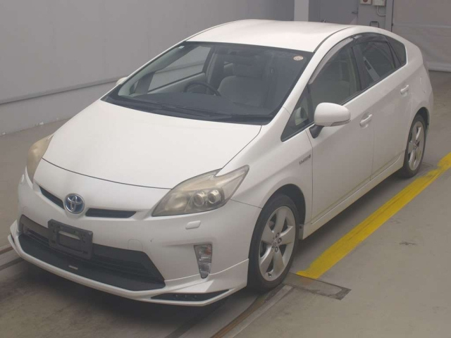 TOYOTA PRIUS 2012