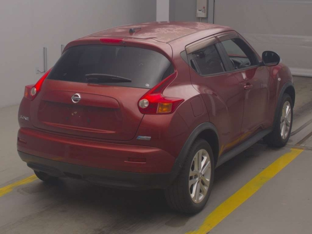 NISSAN JUKE 2011