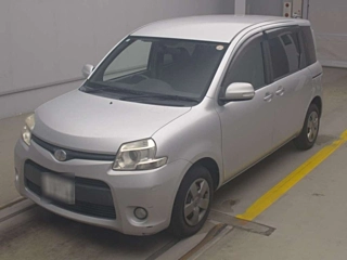 TOYOTA SIENTA 2012
