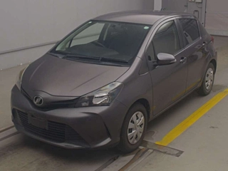 TOYOTA VITZ 2014