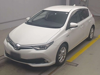 TOYOTA AURIS 2016