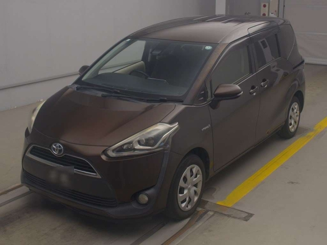TOYOTA SIENTA 2015