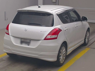 SUZUKI SWIFT 2013