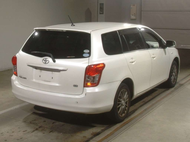 TOYOTA COROLLA FIELDER 2010