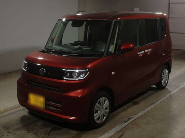 DAIHATSU TANTO 2024