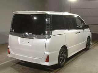 TOYOTA VOXY 2020