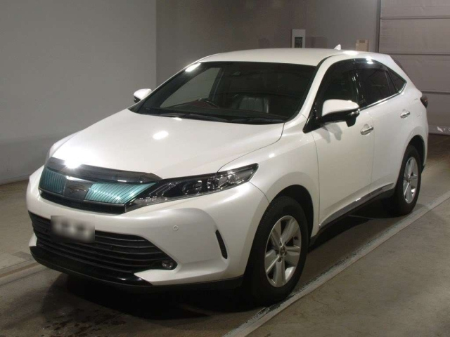 TOYOTA HARRIER 2017