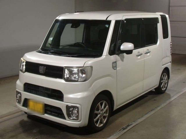 DAIHATSU WAKE 2017