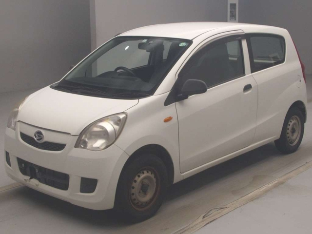 DAIHATSU MIRA 2014