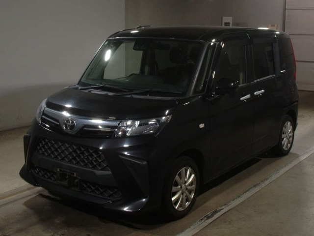TOYOTA ROOMY 2021