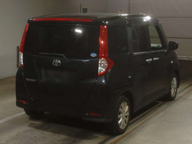 TOYOTA ROOMY 2021