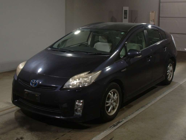 TOYOTA PRIUS 2010