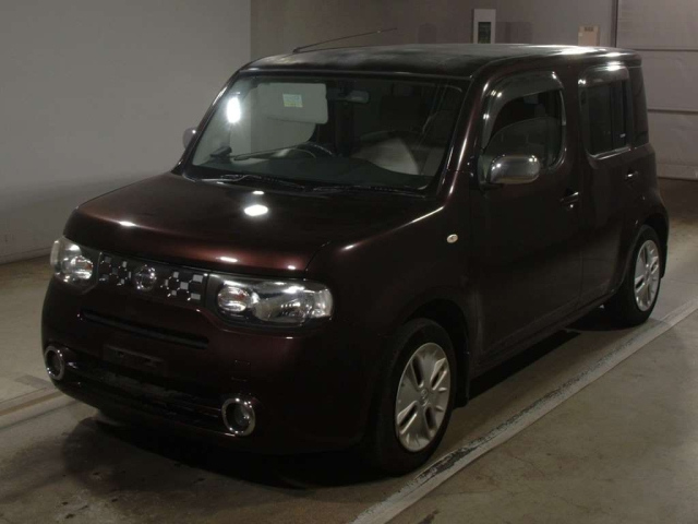 NISSAN CUBE 2010