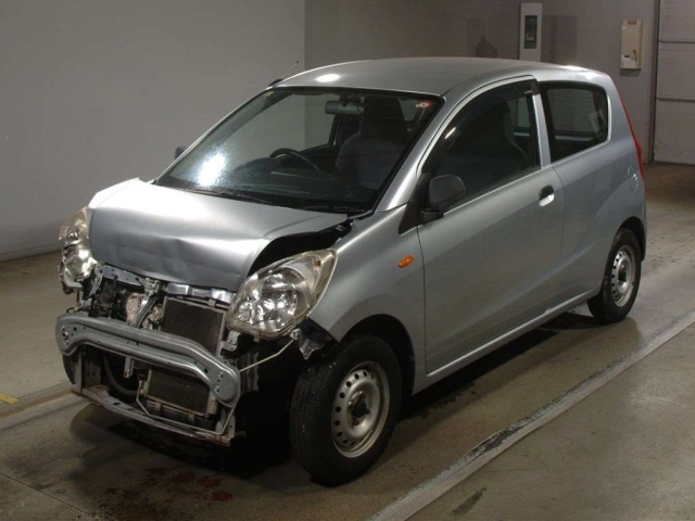 DAIHATSU MIRA 2015