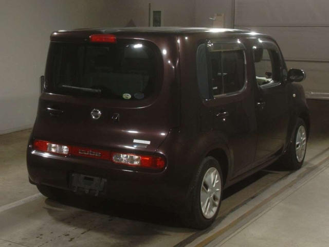 NISSAN CUBE 2010