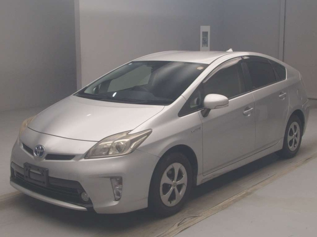 TOYOTA PRIUS 2012