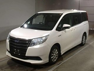 TOYOTA NOAH 2016