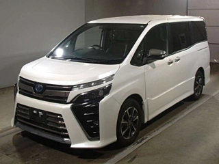 TOYOTA VOXY 2021