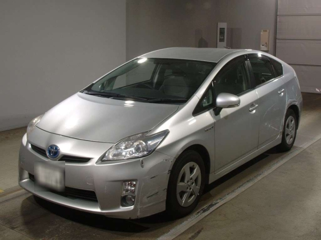 TOYOTA PRIUS 2011