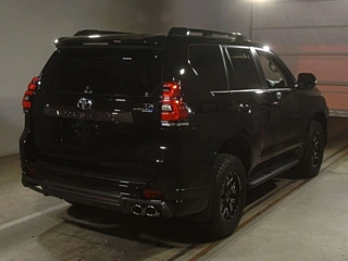 TOYOTA LAND CRUISER PRADO 2020