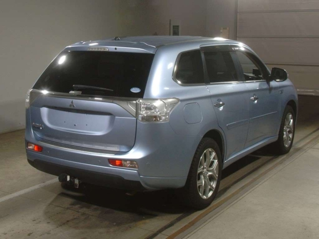 MITSUBISHI OUTLANDER PHEV 2014