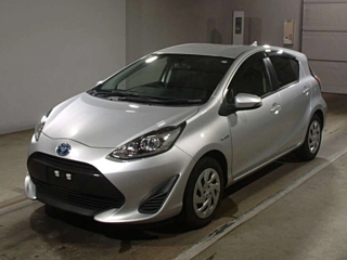 TOYOTA AQUA 2018