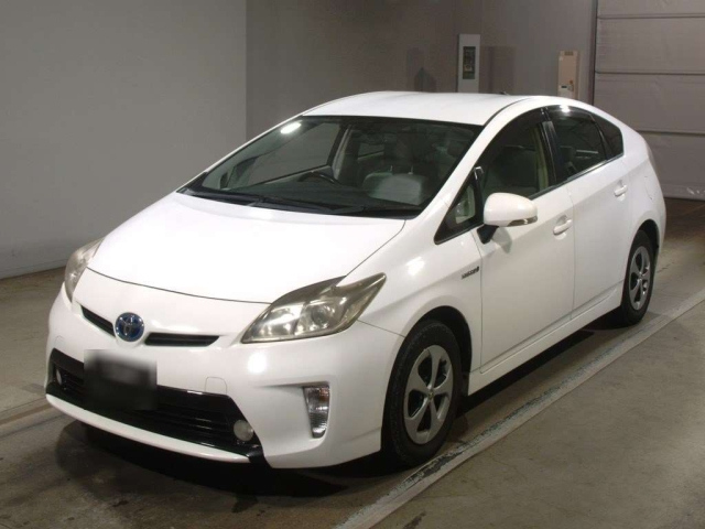TOYOTA PRIUS 2012