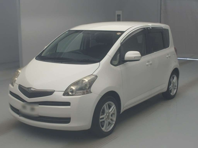 TOYOTA RACTIS 2010