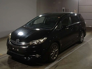 TOYOTA WISH 2013